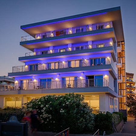 Hotel Tritone Caorle Zewnętrze zdjęcie