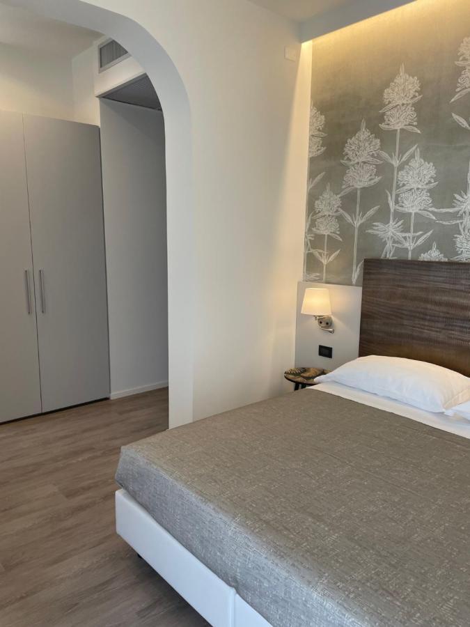 Hotel Tritone Caorle Zewnętrze zdjęcie