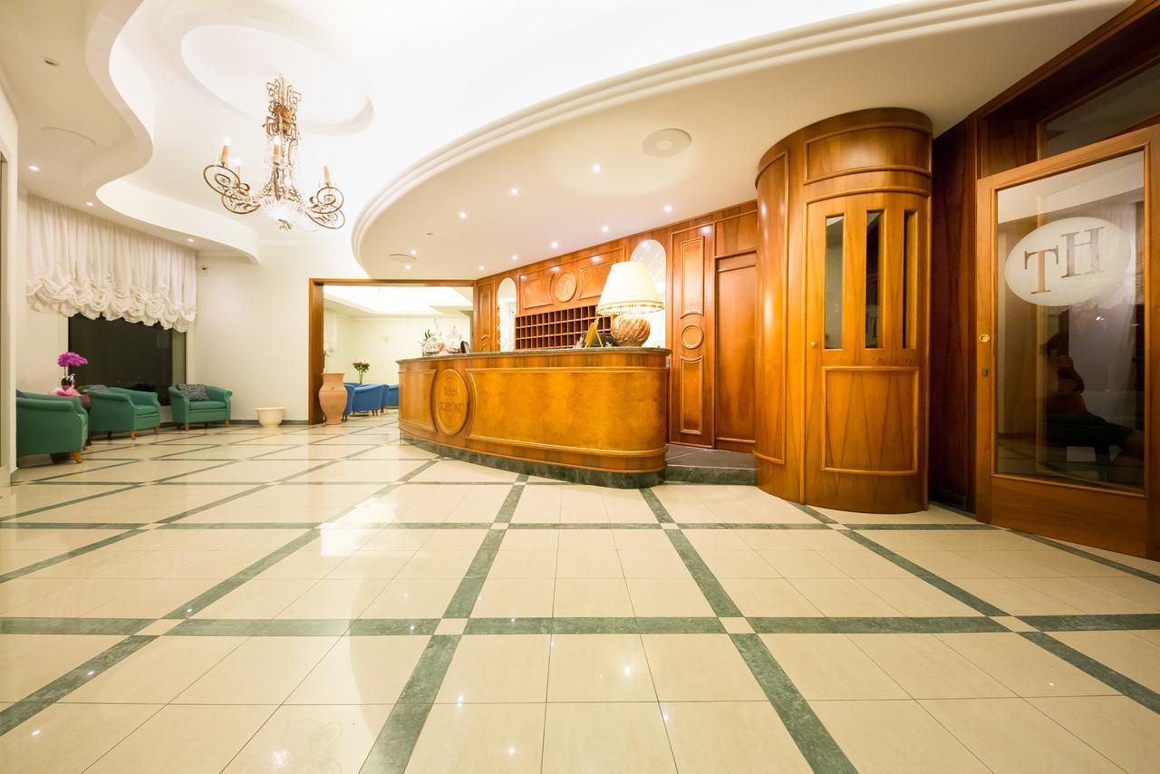 Hotel Tritone Caorle Zewnętrze zdjęcie