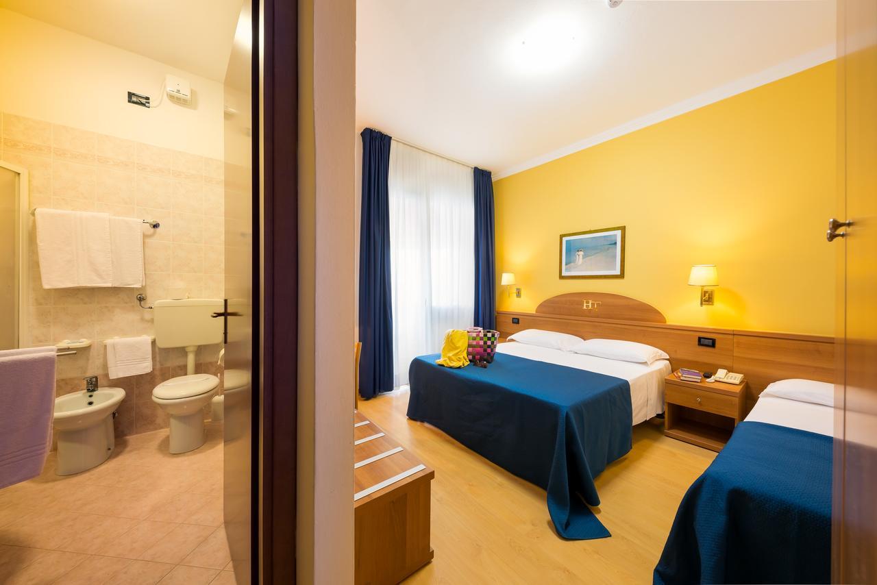 Hotel Tritone Caorle Zewnętrze zdjęcie